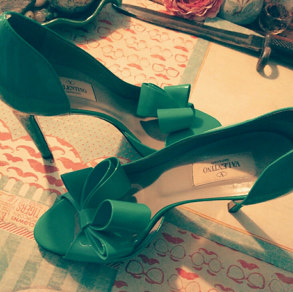 🔛Valentino Green Patentleather Bow D'orsay Pumps - Picture 5 of 5